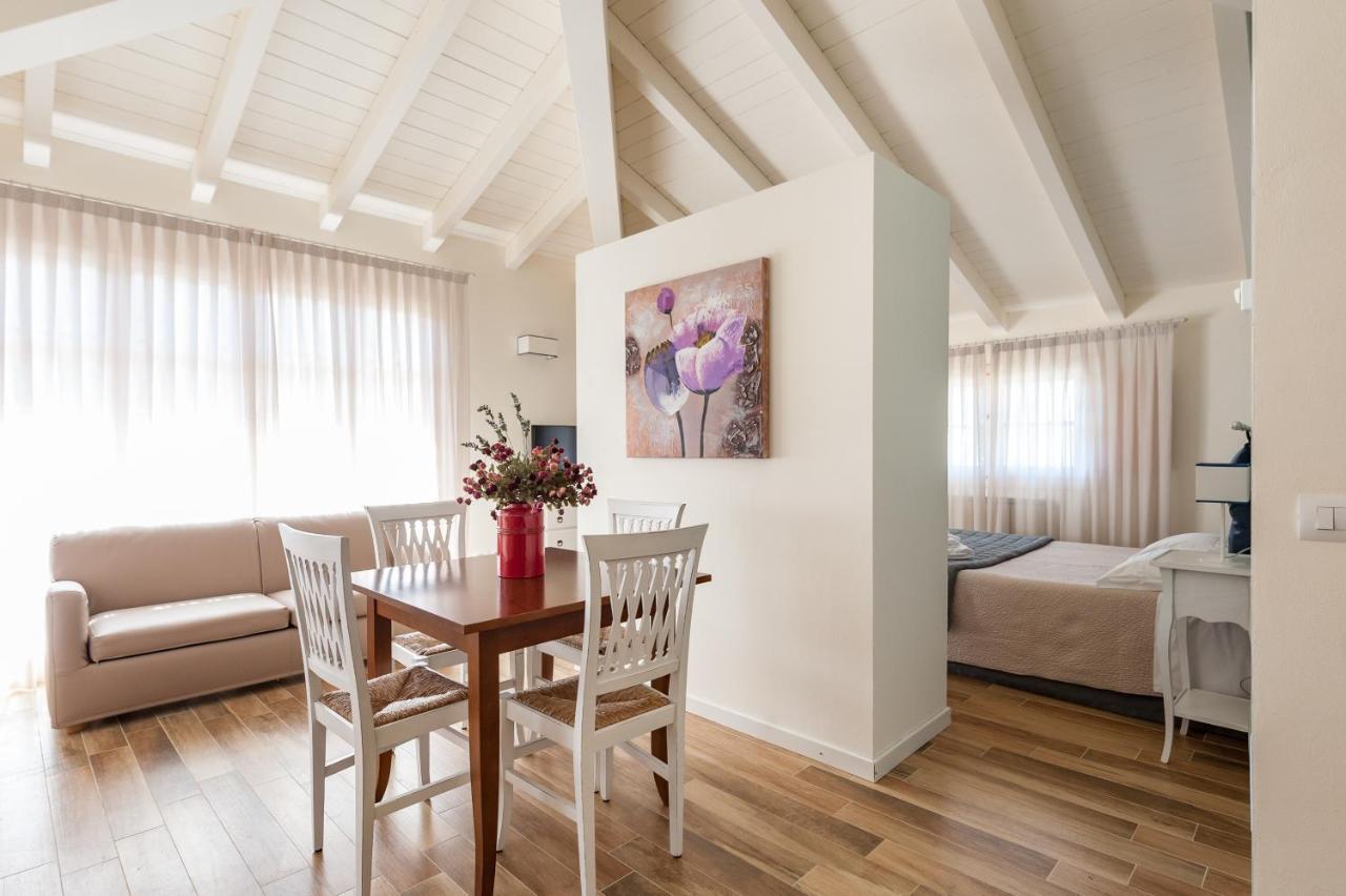 Le Residenze Apartment คิอานนี ภายนอก รูปภาพ